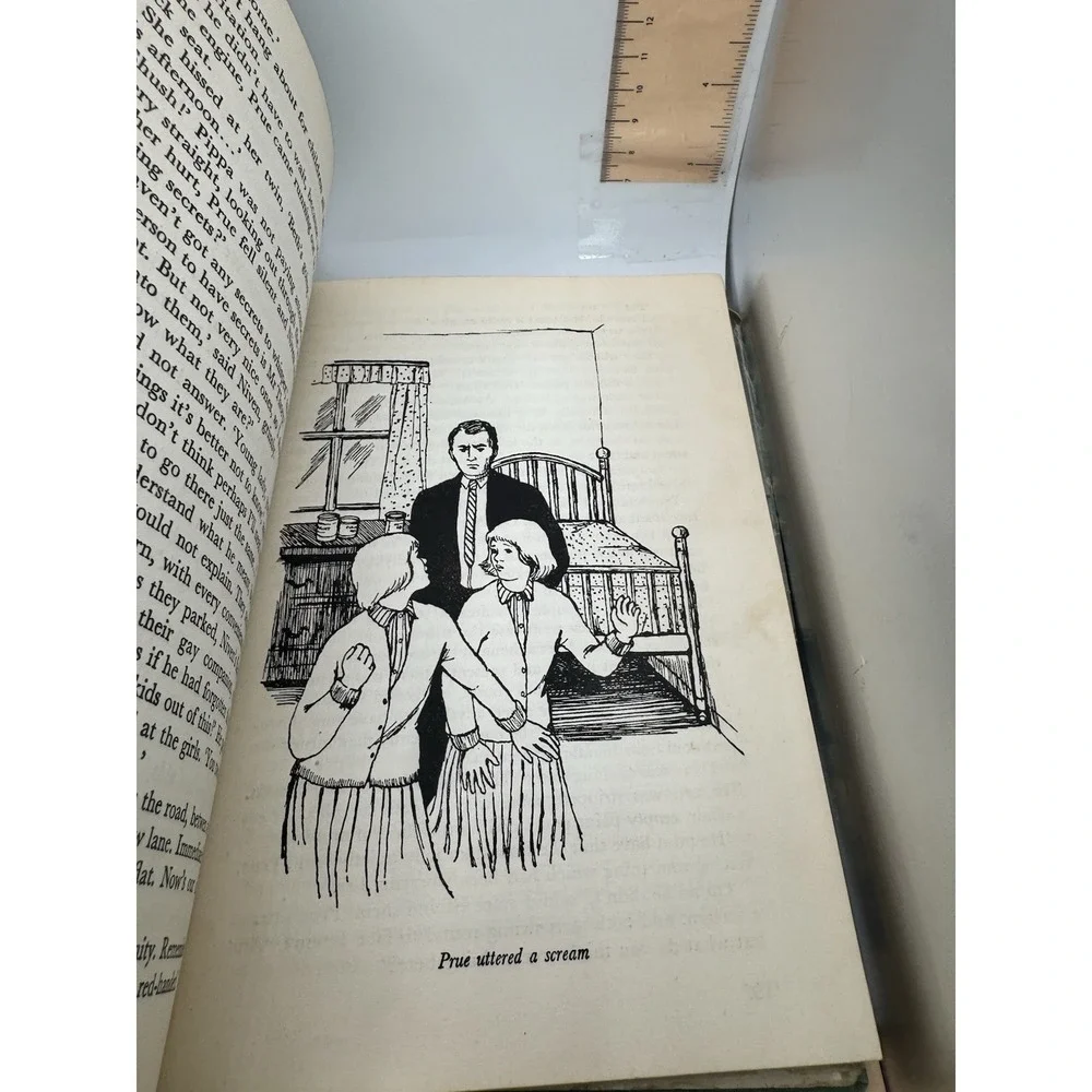 Book of Girls' Stories - 1964 Golden Pleasure Books 1st Edition - HC/DJ